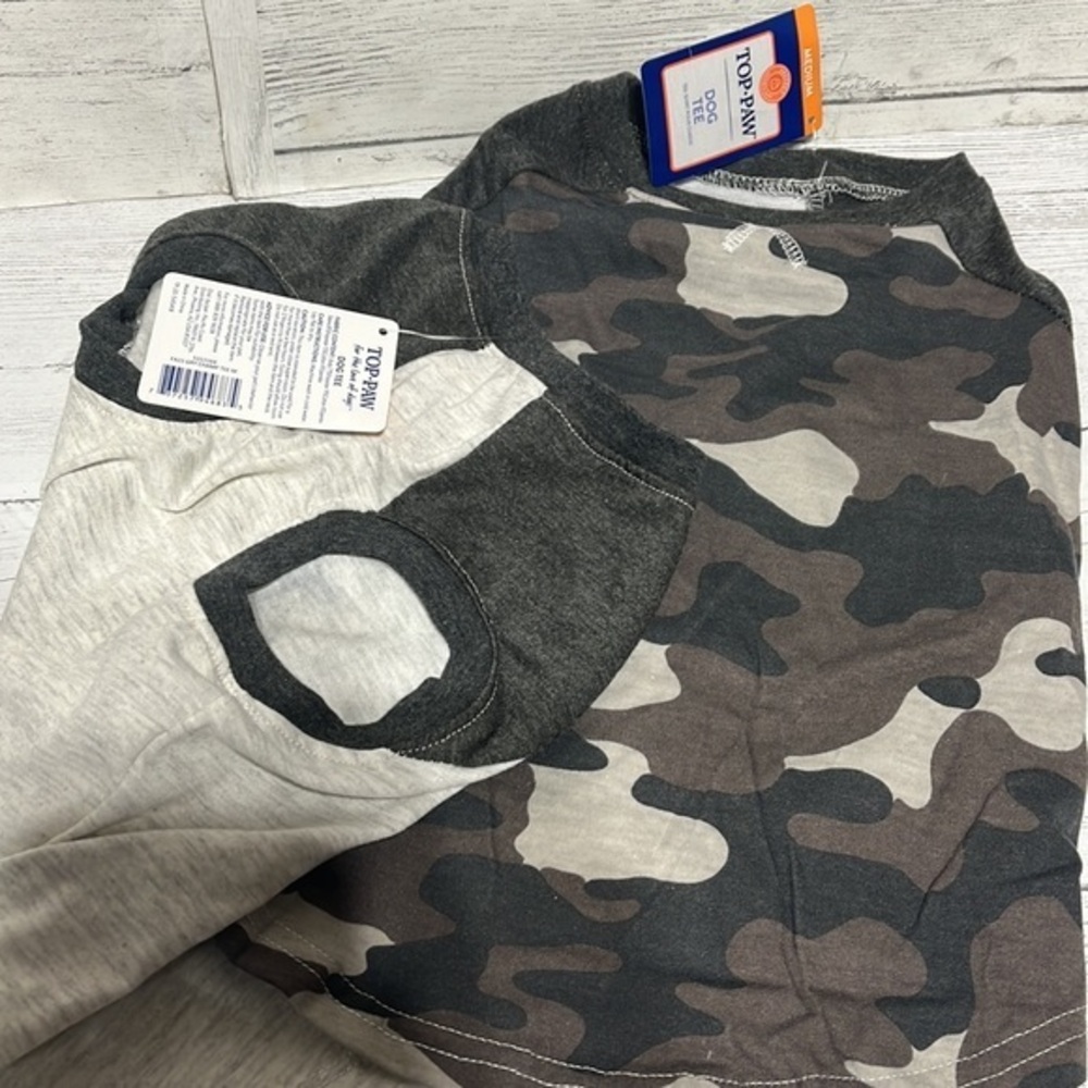Dog T-Shirts‎ X 2 - Picture 2 of 2